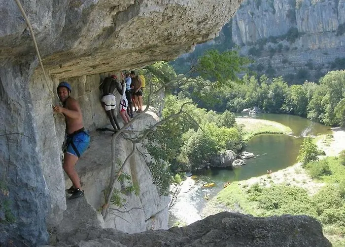 In Ardeche Near Chateau De Ventadour Casa vacanze *